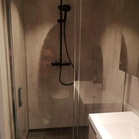 Villa Spacious Detached House With Garden Perfect For Wed & *